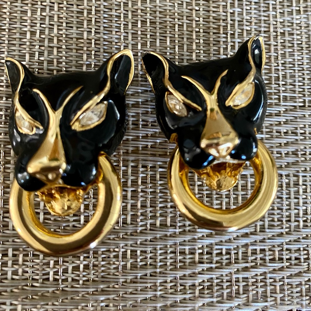 Black panther door knocker clip on earrings